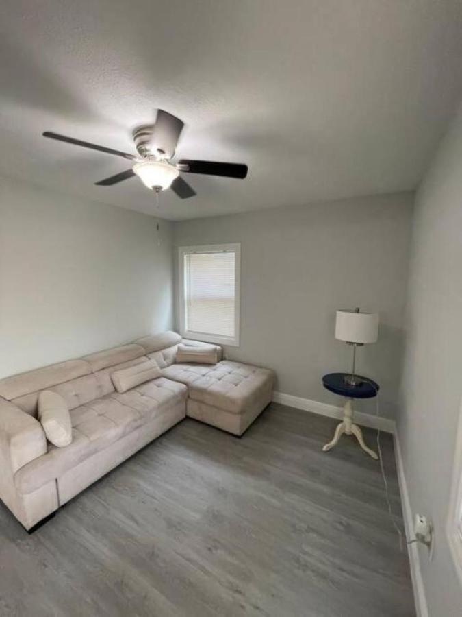 Cheerful Home Minutes From The Airport And Raymond James Stadium! Tampa Extérieur photo